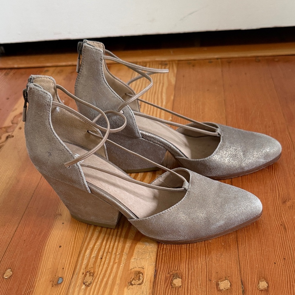 Eileen Fisher Metallic‎ Suede Block Heel Pumps Stretch Ankle Strap Shoes 7.5